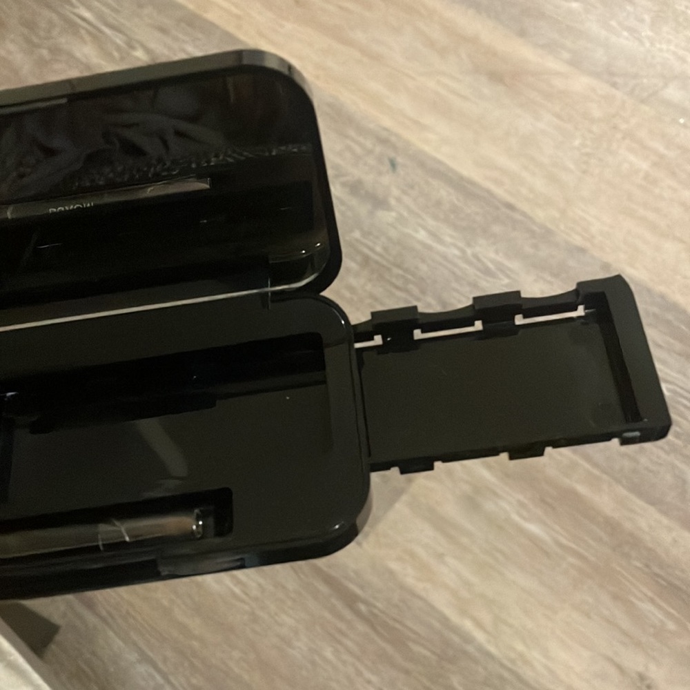 Buxom Customizable Eyeshadow Palette - Picture 3 of 3